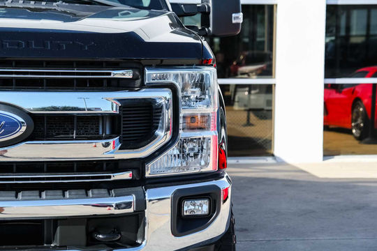 2022 Ford Super Duty F-250 Pickup XLT · Agate Black, photo 6 of 10