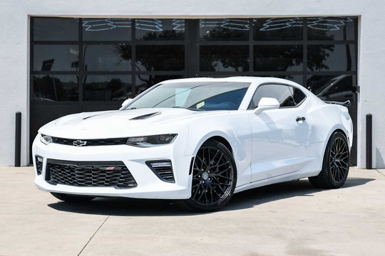 2018 Chevrolet Camaro 1SS, photo 1 of 10