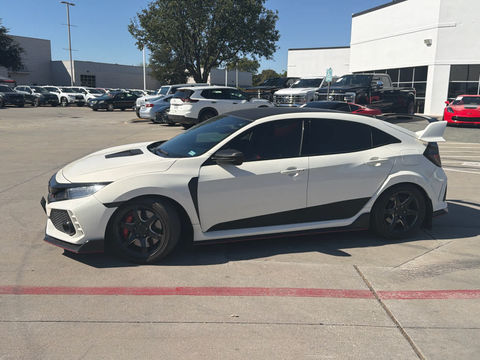 2017 Honda Civic Touring, photo 2 of 8