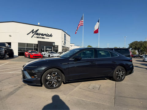 2025 Hyundai Sonata SEL, photo 1 of 8