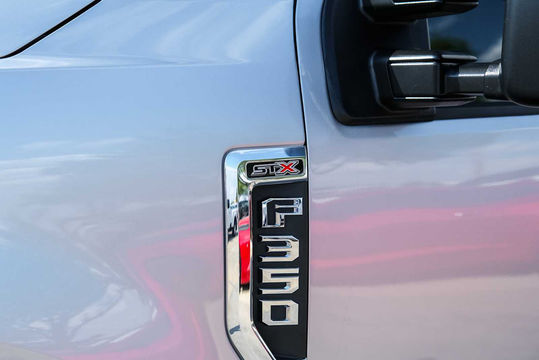 2021 Ford Super Duty F-350 DRW Pickup XL, photo 3 of 10