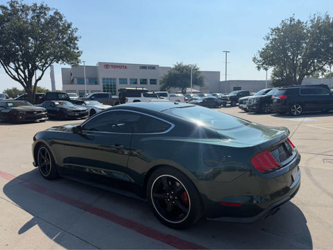 2019 Ford Mustang Bullitt, photo 2 of 8