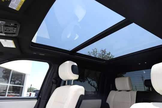 2022 Toyota Tundra Capstone Hybrid, photo 5 of 10