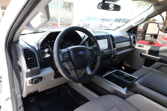 2021 Ford Super Duty F-250 Pickup XLT, photo 2 of 10