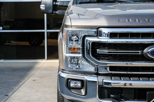 2022 Ford Super Duty F-250 Pickup LARIAT, photo 6 of 10