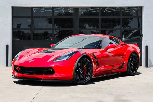 2019 Chevrolet Corvette Grand Sport 2LT, photo 1 of 10