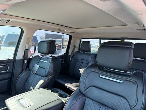 2026 Ram 1500 Tungsten, photo 6 of 8