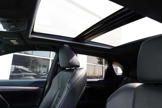 2021 Lexus RX 450h F SPORT Handling, photo 5 of 10