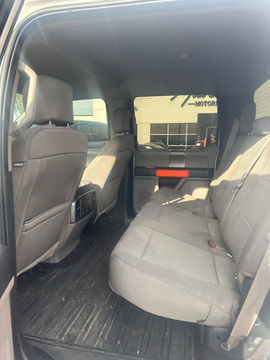 2020 Ford F-150 XLT · Oxford White, photo 6 of 8