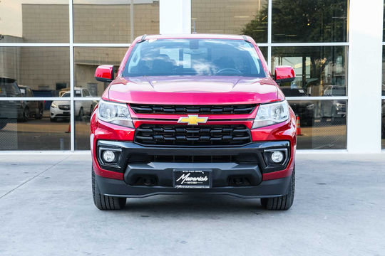 2021 Chevrolet Colorado 4WD LT, photo 2 of 10