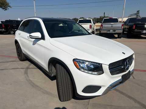 2018 Mercedes-Benz GLC 300, photo 4 of 8