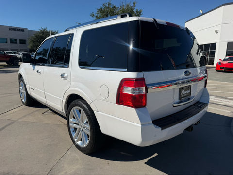 2017 Ford Expedition Platinum, photo 2 of 10