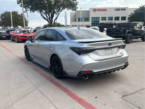 2020 Toyota Avalon TRD, photo 4 of 8