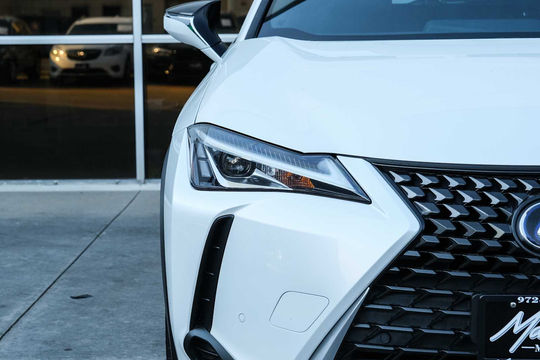 2021 Lexus UX 250h, photo 4 of 10