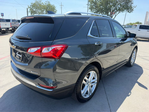 2018 Chevrolet Equinox Premier, photo 3 of 10