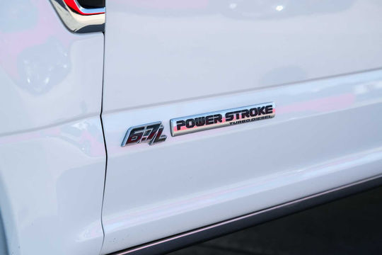 2022 Ford Super Duty F-250 Pickup Platinum, photo 4 of 10