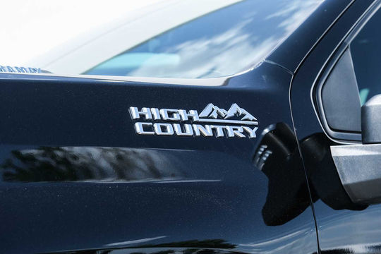 2020 Chevrolet Silverado 2500HD High Country, photo 4 of 10