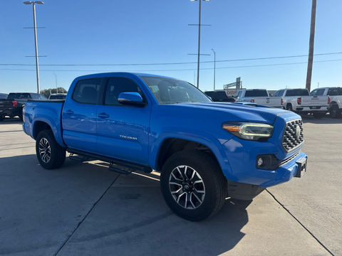 2021 Toyota Tacoma TRD Sport, photo 3 of 9
