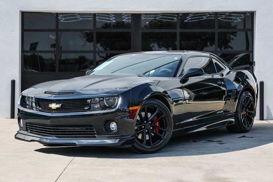 2013 Chevrolet Camaro 2SS, photo 1 of 10