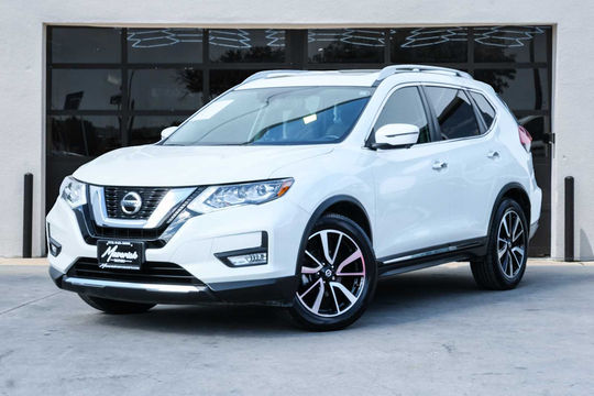 2019 Nissan Rogue SL, photo 1 of 10