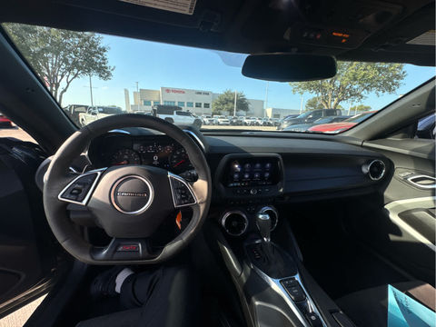 2022 Chevrolet Camaro 1SS, photo 5 of 9