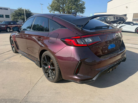 2024 Honda Civic Type R, photo 2 of 8