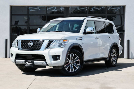 2017 Nissan Armada SL, photo 1 of 10
