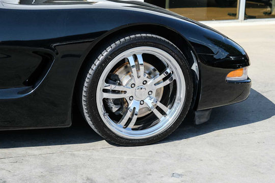 2000 Chevrolet Corvette, photo 6 of 10