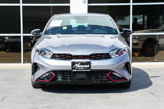 2024 Kia Forte GT-Line, photo 2 of 10