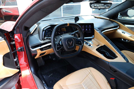 2023 Chevrolet Corvette Stingray 3LT, photo 3 of 10