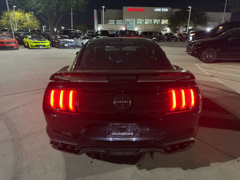 2019 Ford Mustang Bullitt, photo 4 of 8