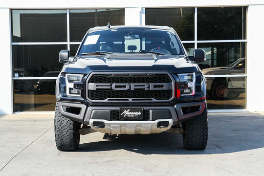 2020 Ford F-150 Raptor, photo 2 of 10