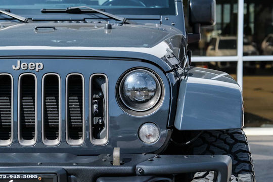 2018 Jeep Wrangler JK Unlimited Golden Eagle, photo 4 of 10