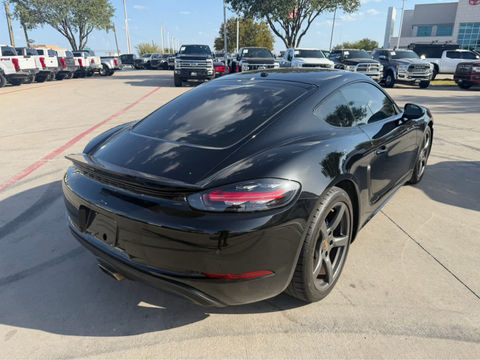 2019 Porsche 718 Cayman, photo 3 of 9