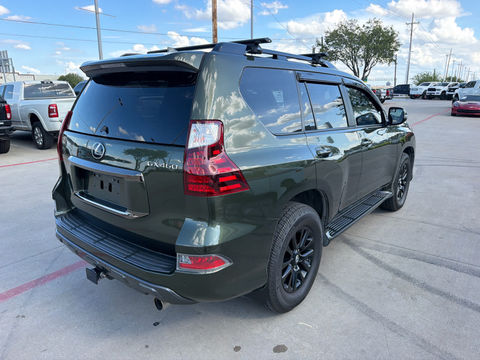 2022 Lexus GX 460, photo 3 of 10