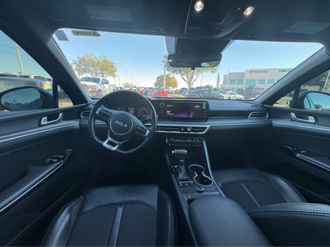 2022 Kia K5 GT-Line, photo 6 of 8