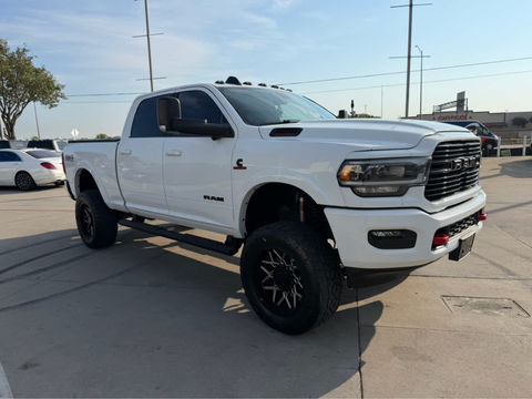 2022 Ram 2500 Laramie, photo 2 of 8