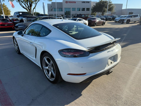 2018 Porsche 718 Cayman, photo 2 of 8