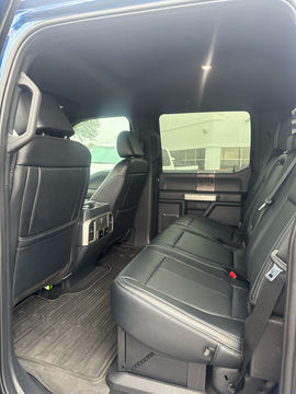 2022 Ford Super Duty F-350 SRW Pickup LARIAT, photo 6 of 9