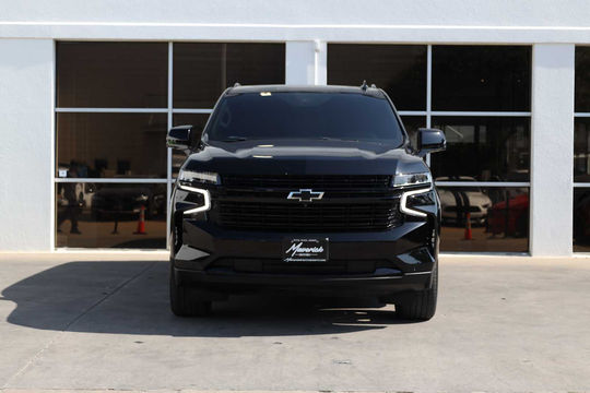 2024 Chevrolet Suburban RST, photo 4 of 10