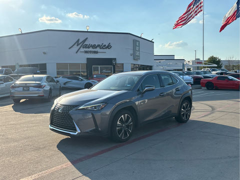 2019 Lexus UX 200, photo 1 of 8