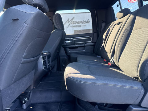 2020 Ram 2500 Big Horn, photo 6 of 8