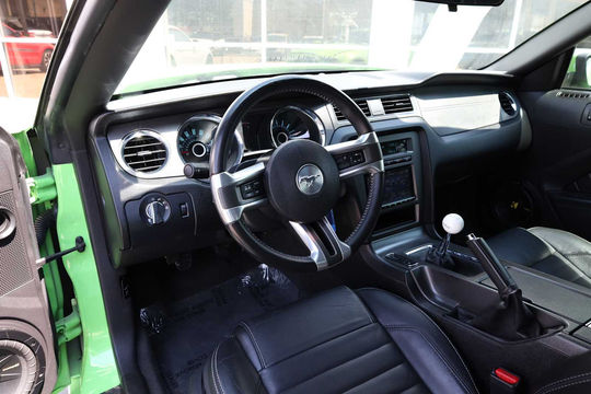 2013 Ford Mustang GT, photo 3 of 10