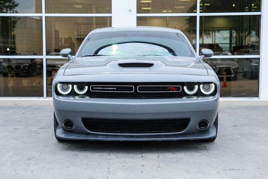 2023 Dodge Challenger R/T, photo 2 of 10