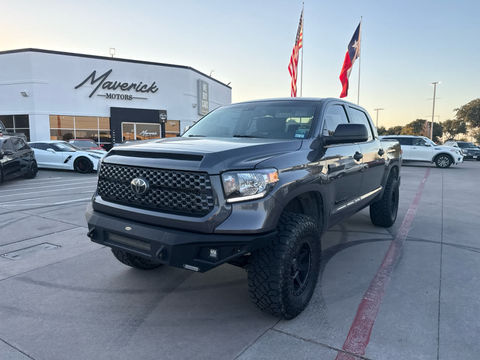 2020 Toyota Tundra SR5, photo 1 of 10
