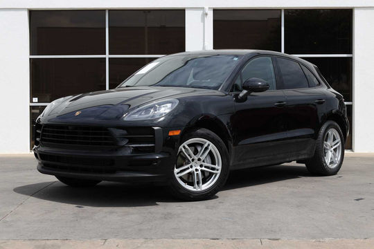 2021 Porsche Macan, photo 1 of 10