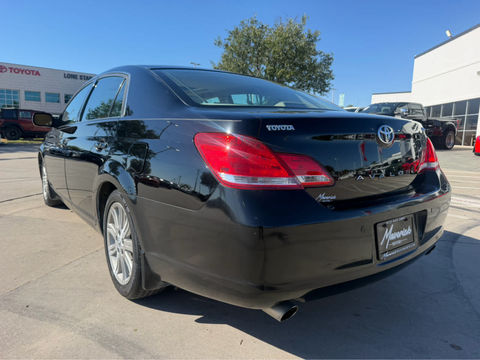 2006 Toyota Avalon XL, photo 2 of 10