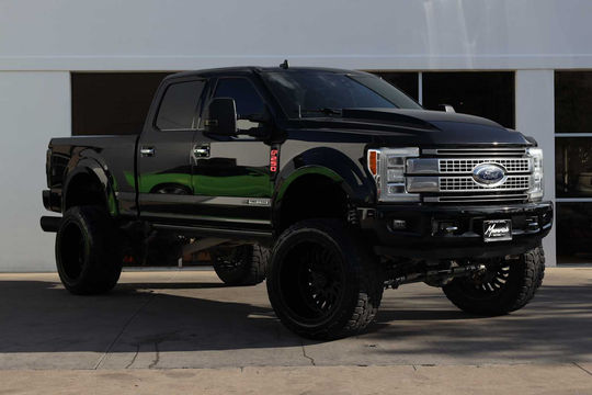 2019 Ford Super Duty F-250 Pickup Platinum, photo 6 of 10