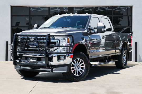 2022 Ford Super Duty F-350 SRW Pickup LARIAT, photo 1 of 10