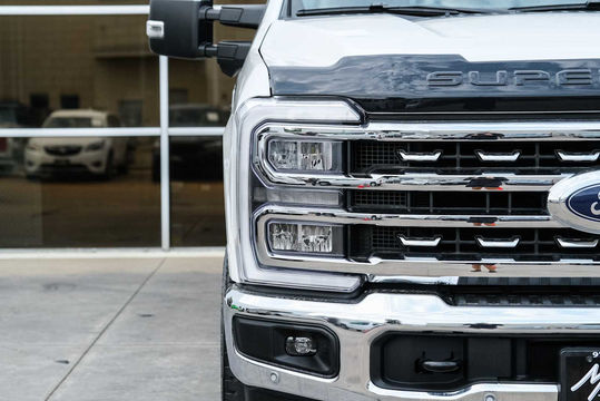 2025 Ford Super Duty F-350 SRW Pickup LARIAT, photo 5 of 10